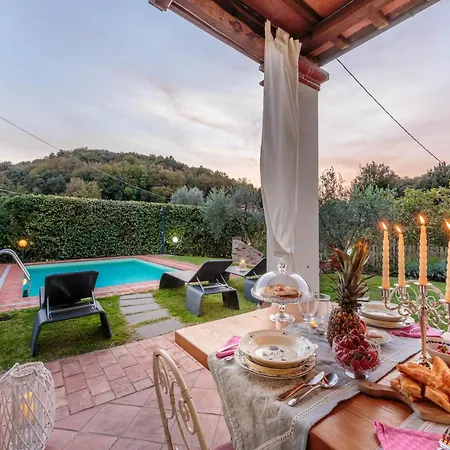 Farmhouse In Tuscany With Pool And Scenic Views *